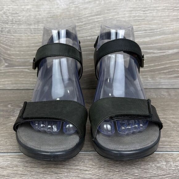 Naot Intact Women’s Sz 9/EU 40 Black Velvet Nubuck Dual Hook & Loop Sandals - Picture 2 of 11